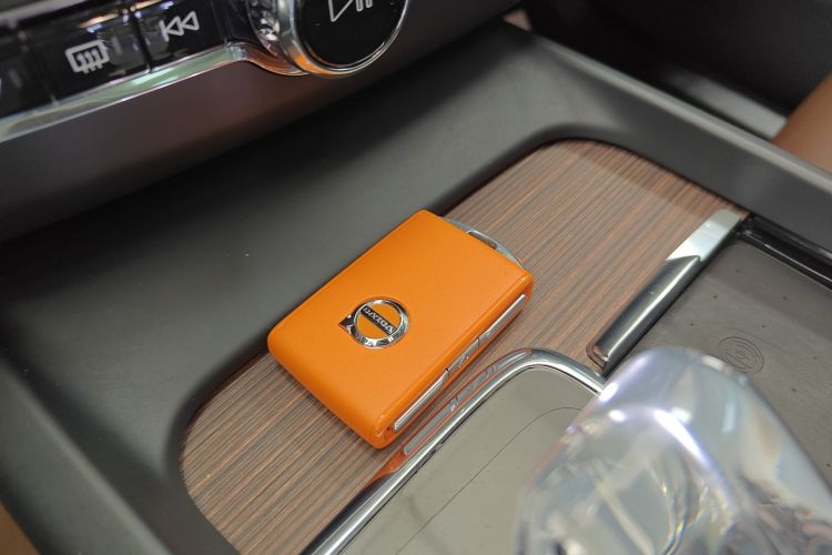 沃尔沃XC60 2023款 B5 四驱智远豪华版中控内饰11