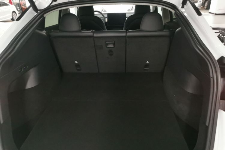 特斯拉 Model Y 2022款 后轮驱动版局部细节23