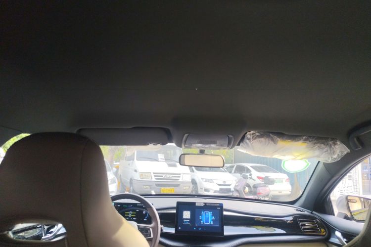 比亚迪 秦PLUS 2024款 荣耀版 DM-i 55KM领先型中控内饰22