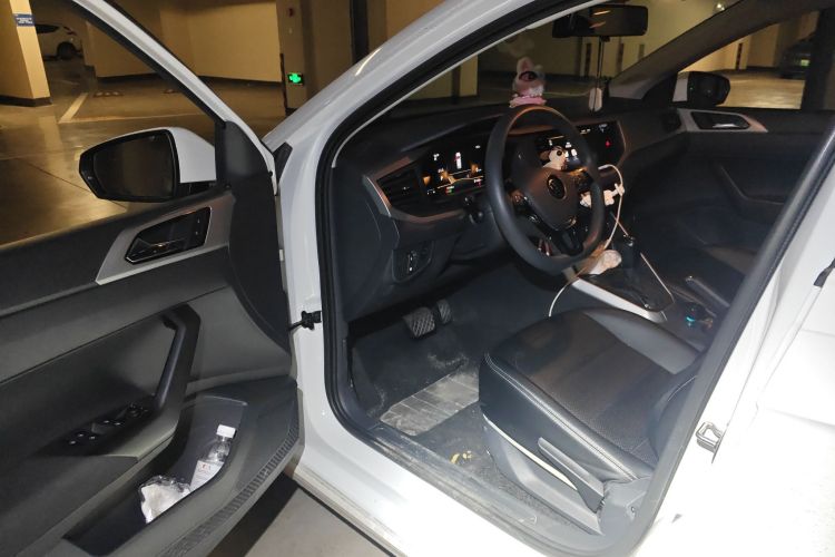 大众 Polo 2022款 Plus 1.5L 自动纵情乐活版中控内饰20