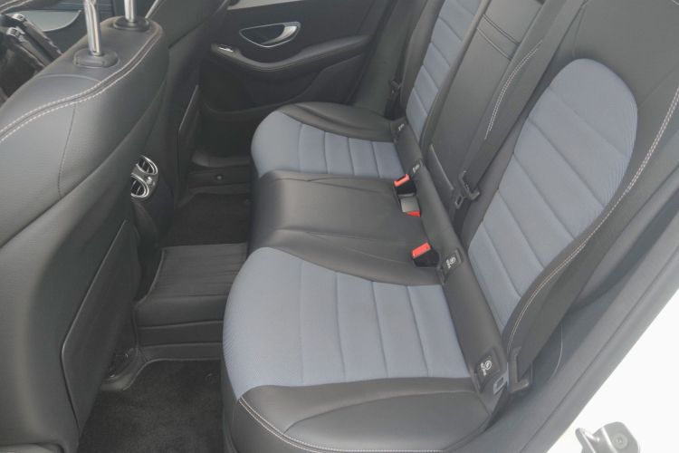 奔驰EQC 2020款 EQC 350 4MATIC中控内饰7004