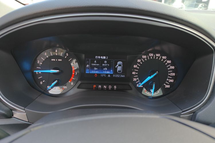 福特 蒙迪欧 2020款 EcoBoost 180 时尚型局部细节14