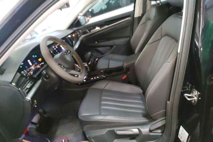 大众 帕萨特 2024款 280TSI 商务版中控内饰19