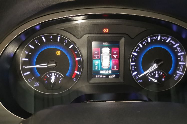 哈弗H2 2018款 创享版 红标 1.5T 双离合两驱智尚型中控内饰14