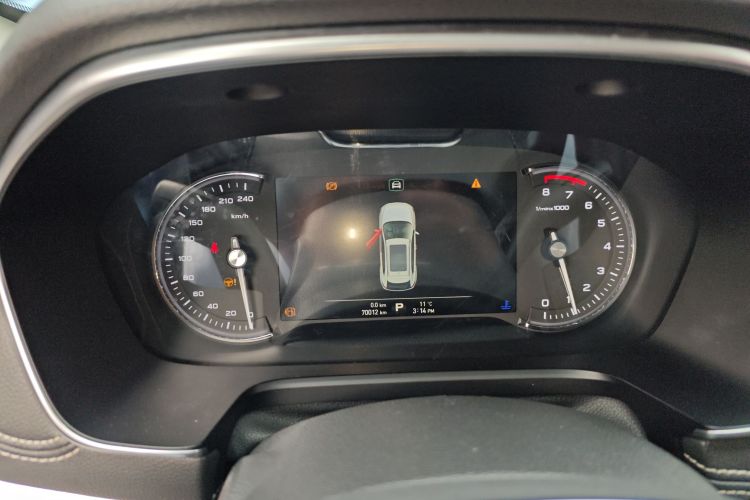 荣威RX5 2016款 30T 两驱自动互联网智享版中控内饰14