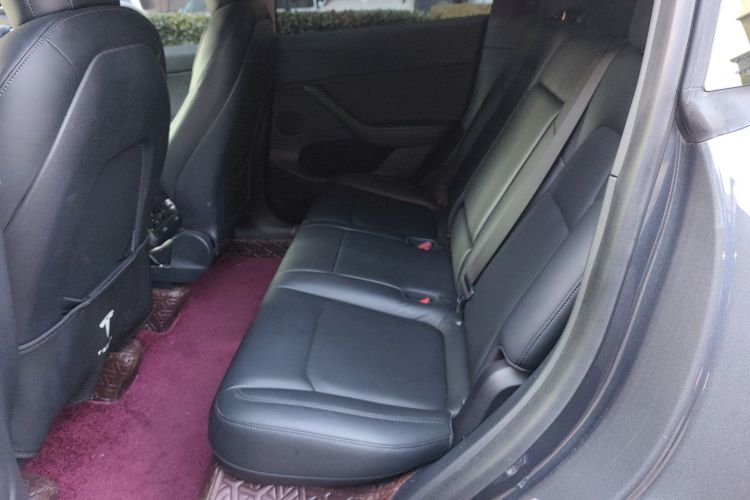 特斯拉 Model Y 2021款 长续航全轮驱动版中控内饰21