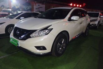 日产 楼兰 2021款 2.5L XE 两驱精英版