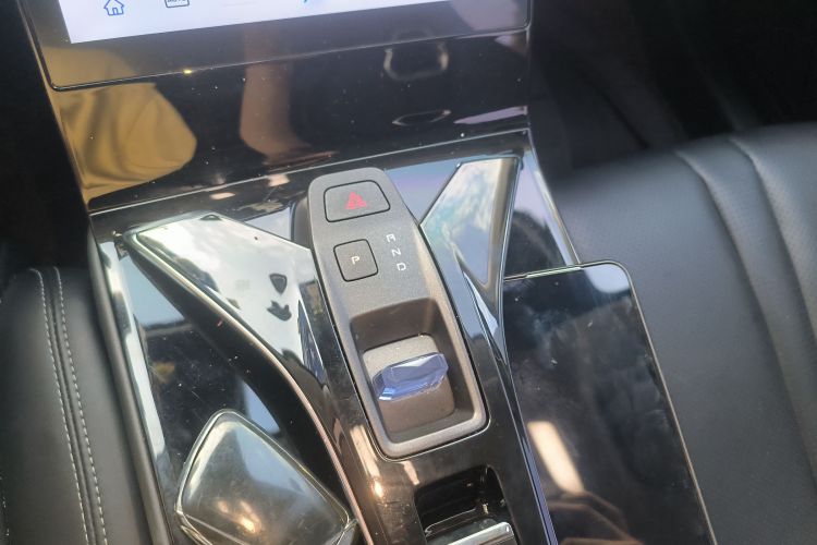 东风风神 皓瀚 2023款 DH-i 1.5T 尊贵版局部细节18