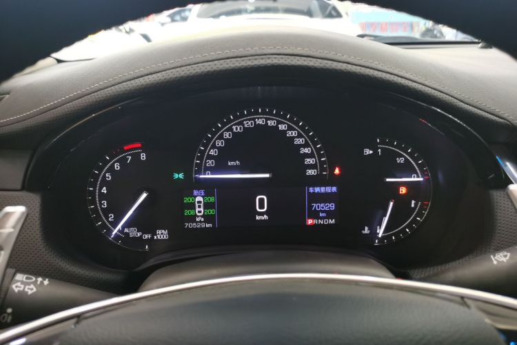 凯迪拉克XTS 2018款 28T 技术型中控内饰14