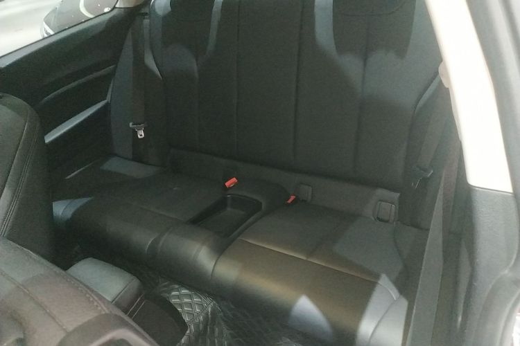 宝马2系(进口) 2019款 225i 运动设计套装中控内饰21