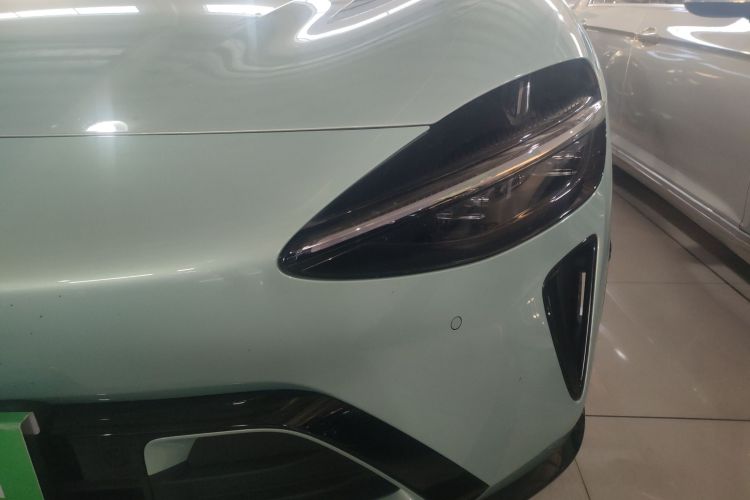 小米汽车 小米YU7 2025款 超长续航高性能四驱Max版局部细节36