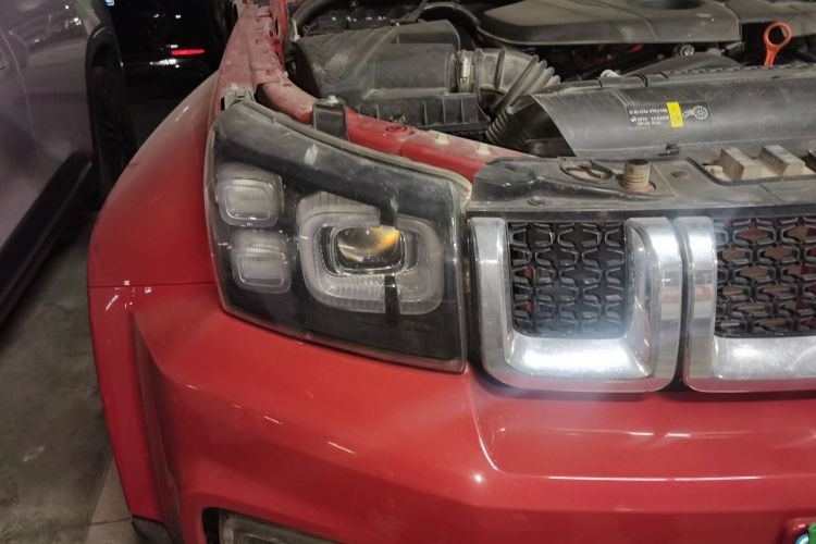 北京越野 北京BJ40 2023款 2.0T 自动四驱城市猎人版侠客型局部细节9006