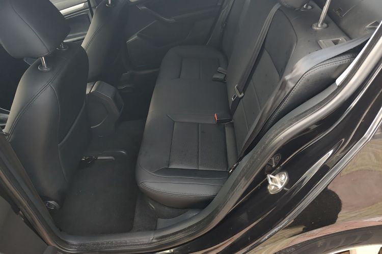 大众 朗逸 2015款 1.6L 自动风尚版中控内饰21