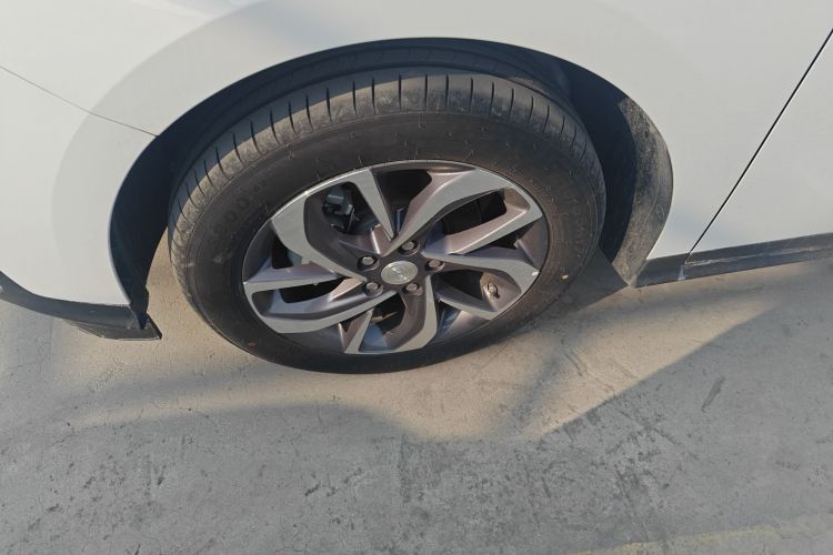 别克 微蓝6 2024款 450km 舒享版 PLUS车身外观6007