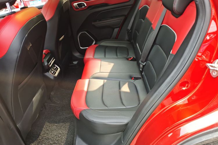 吉利汽车 吉利icon 2020款 1.5TD i9 BSG中控内饰7004