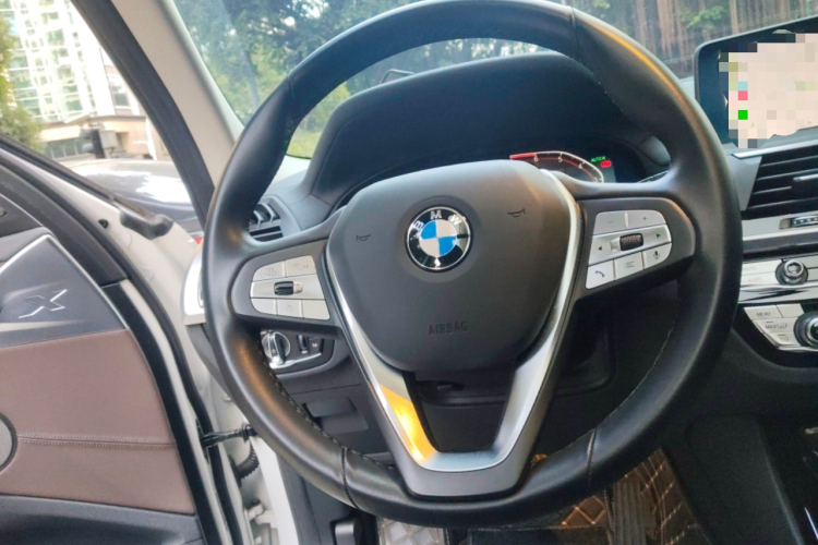 宝马X3 2021款 xDrive28i 豪华套装中控内饰13