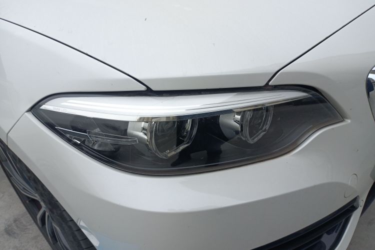 宝马2系(进口) 2018款 220i 运动设计套装车身外观8