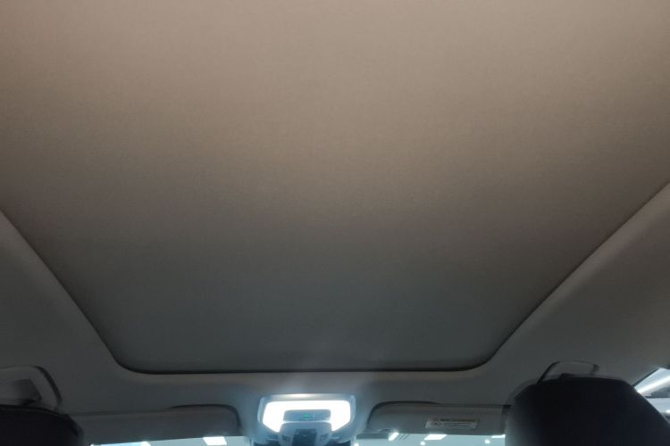 红旗H5 2023款 2.0T 自动智联旗畅版局部细节22