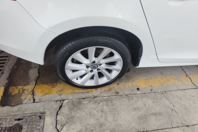 沃尔沃S60 2017款 S60L T4 智远版车身外观6002