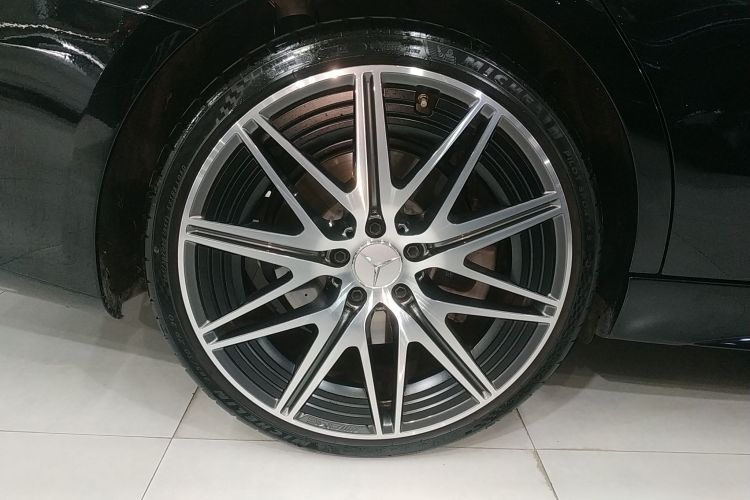 奔驰C级AMG 2024款 改款 AMG C 43 4MATIC车身外观6008