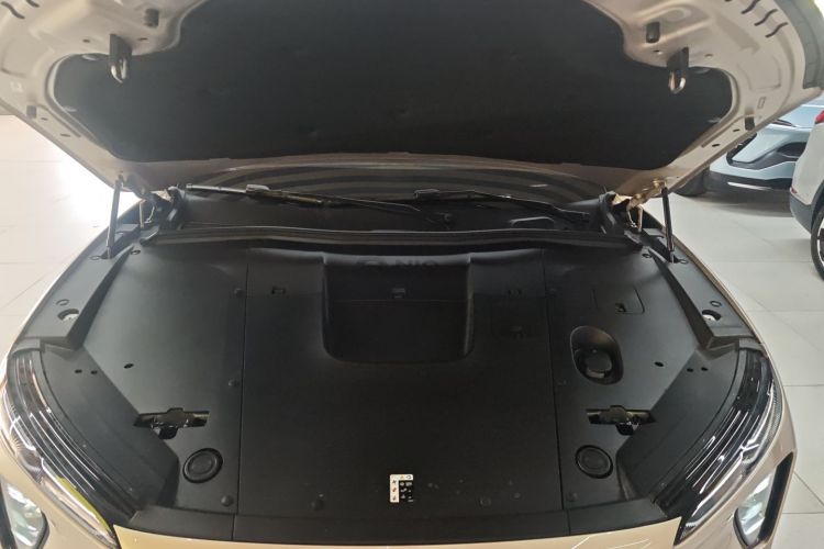 蔚来ES6 2024款 75kWh机舱底盘24