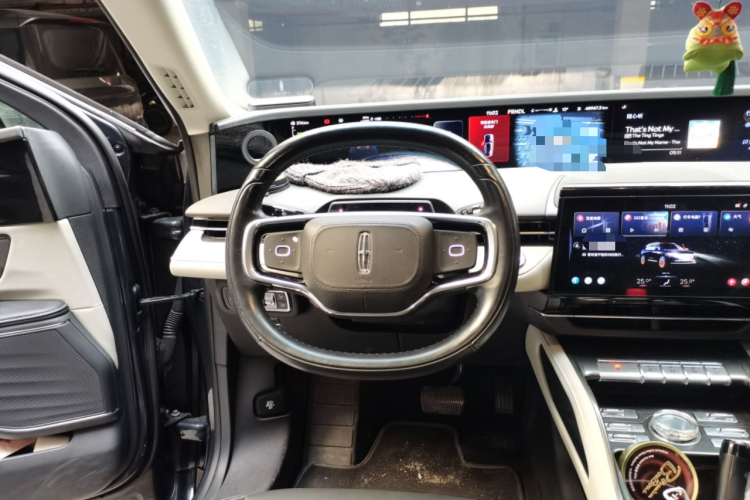 林肯 航海家 2023款 2.0T 四驱尊享版中控内饰13