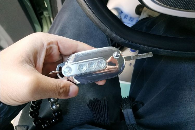 五菱汽车 宏光MINIEV 2022款 轻松款 三元锂中控内饰11