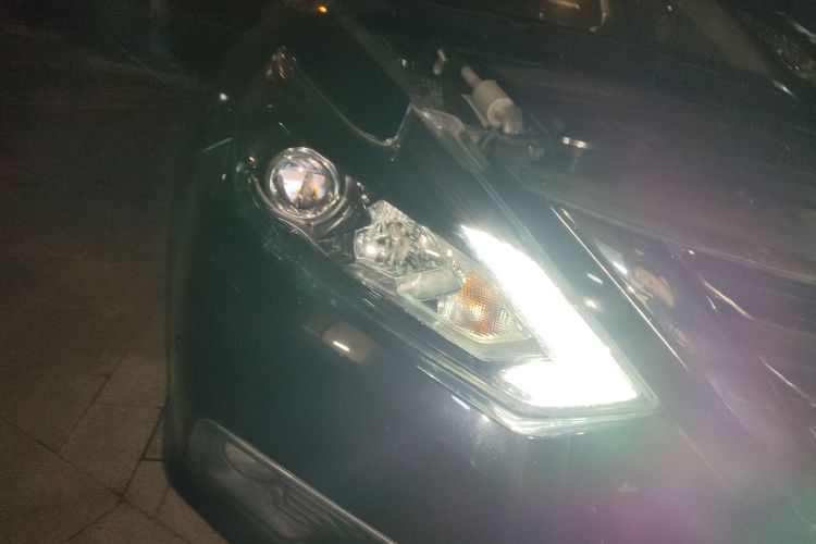 日产 天籁 2016款 改款 2.0L XL舒适版车身外观8