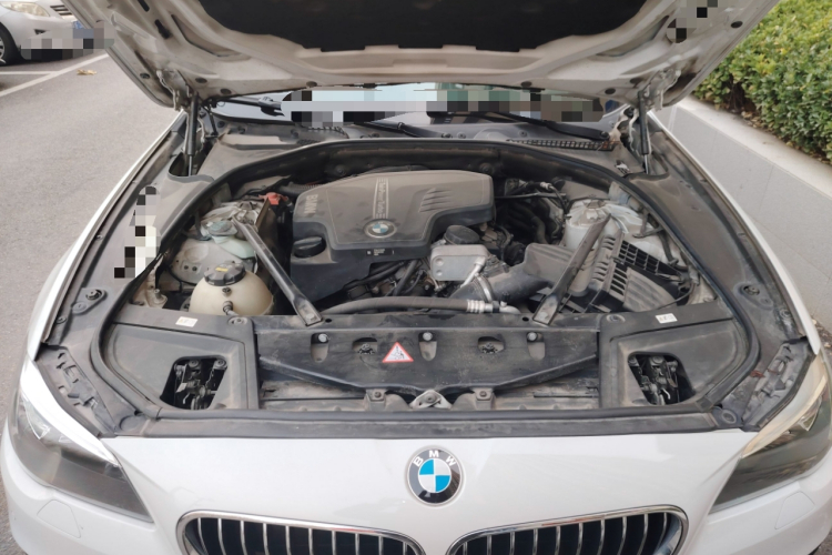 宝马5系 2014款 525Li 领先型局部细节24