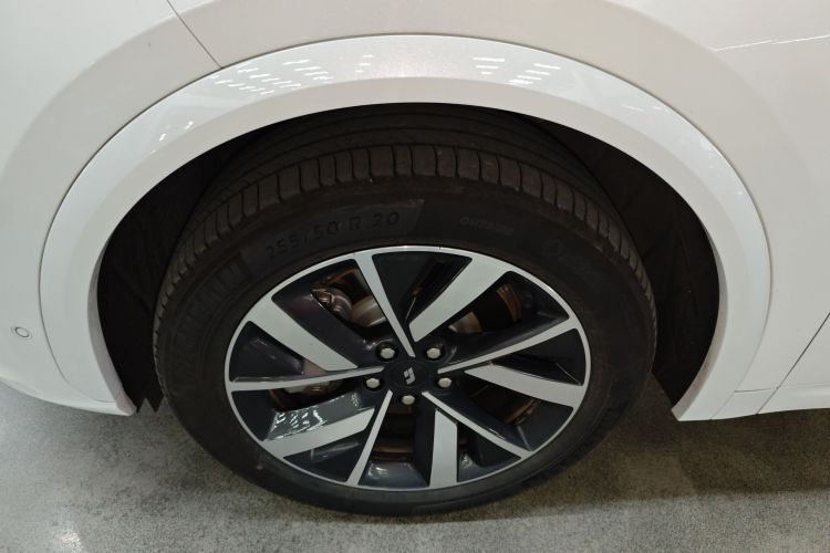 理想汽车 理想L7 2023款 Air车身外观6007