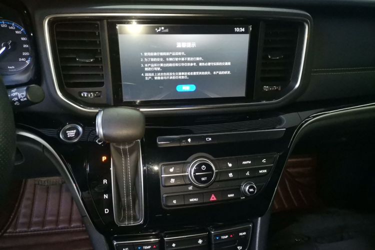 广汽传祺 传祺M8 2019款 320T 至尊版中控内饰16