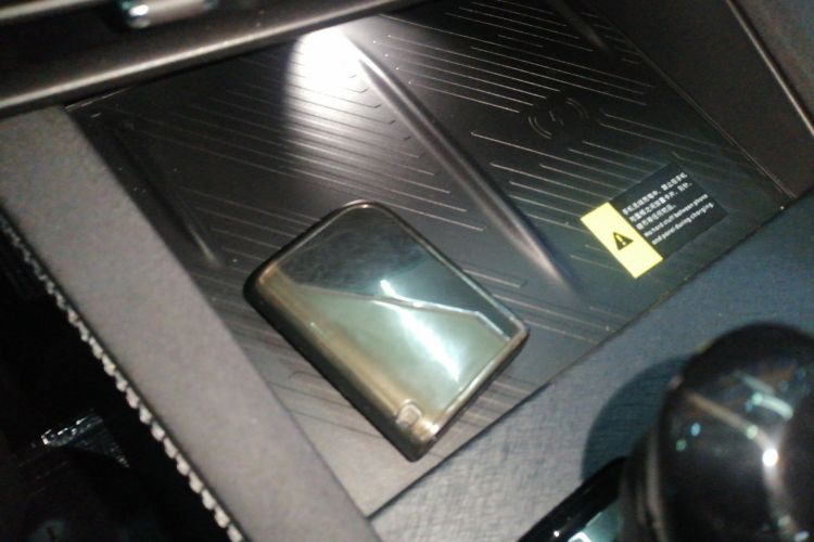 领克03 2023款 2.0TD DCT劲Pro中控内饰11