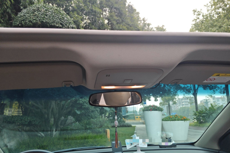 别克 英朗 2016款 15N 手动精英型局部细节22