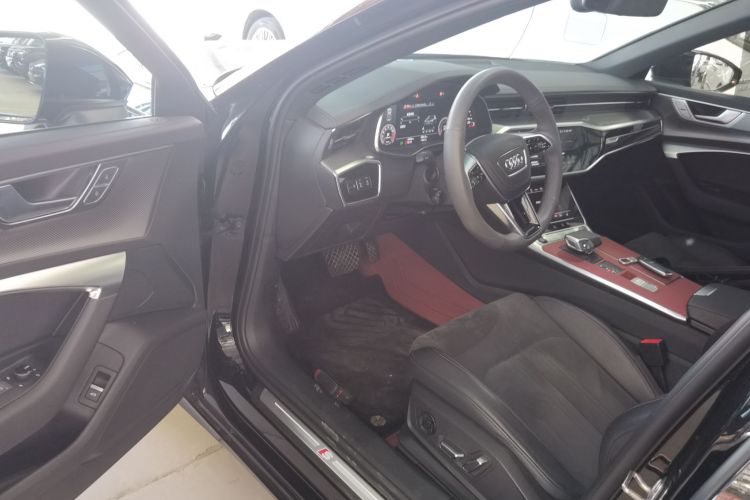 奥迪A6L 2024款 45 TFSI 臻选动感型中控内饰20