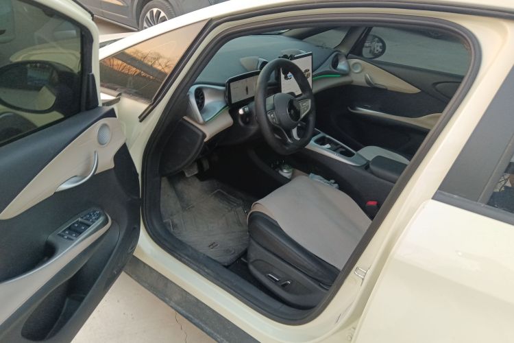 比亚迪 海豚 2025款 智驾版 410km 时尚版中控内饰20