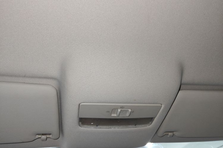 大众 Polo 2013款 1.6L 自动舒适版中控内饰22