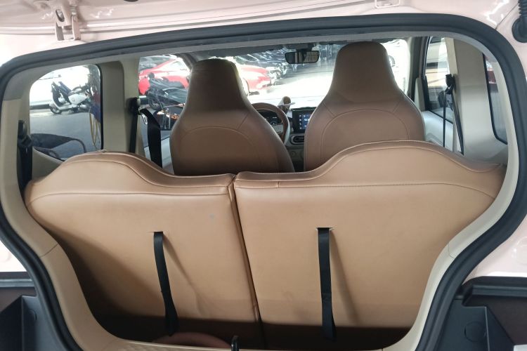 五菱汽车 宏光MINIEV 2024款 第三代 215km 进阶版机舱底盘23