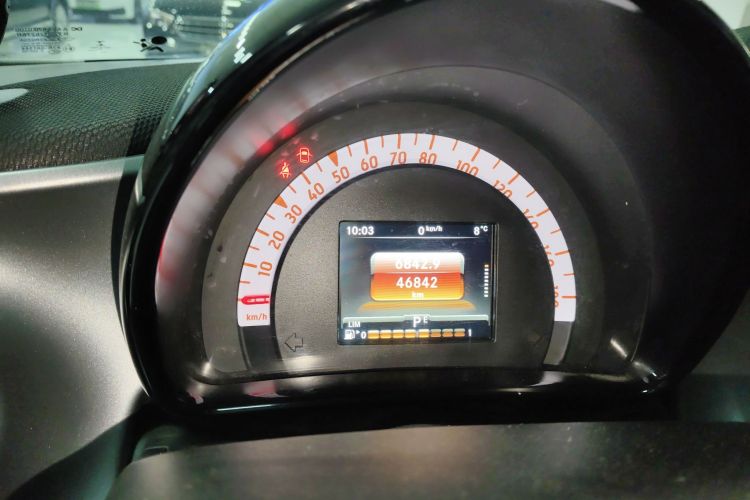 smart forfour 2016款 0.9T 66千瓦先锋版局部细节14