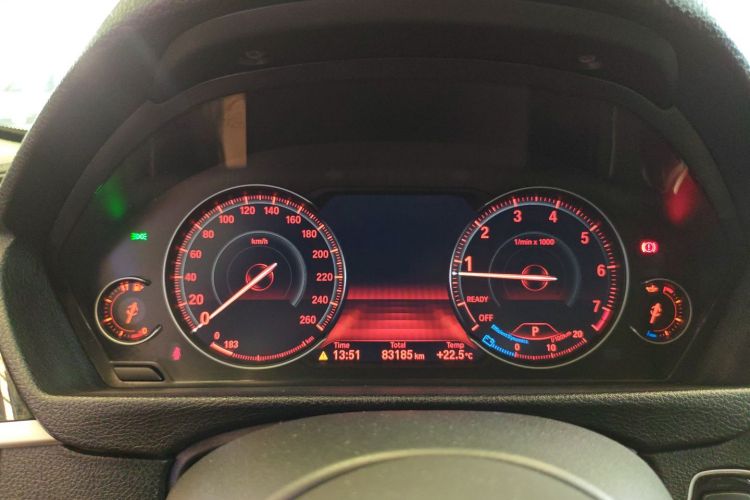 宝马3系 2019款 320Li M运动套装中控内饰14