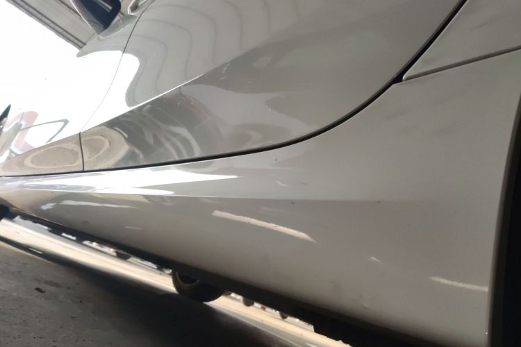 宝马3系 2023款 320Li M运动套装局部细节9002