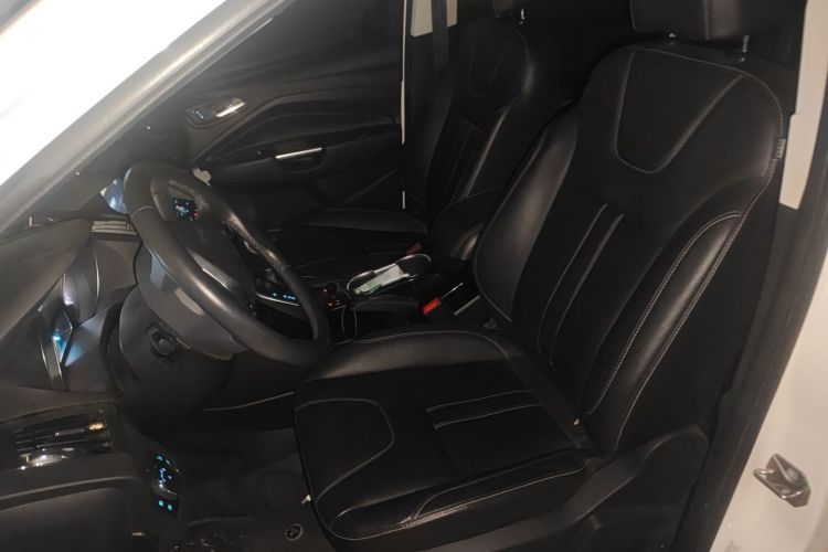 福特 翼虎 2015款 2.0L GTDi 四驱精英型中控内饰19