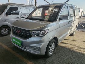 五菱汽车 五菱宏光V 2022款 1.5L劲享版电动助力LAR