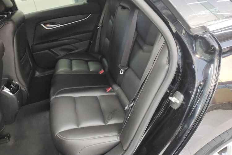 凯迪拉克XTS 2018款 28T 技术型中控内饰7004