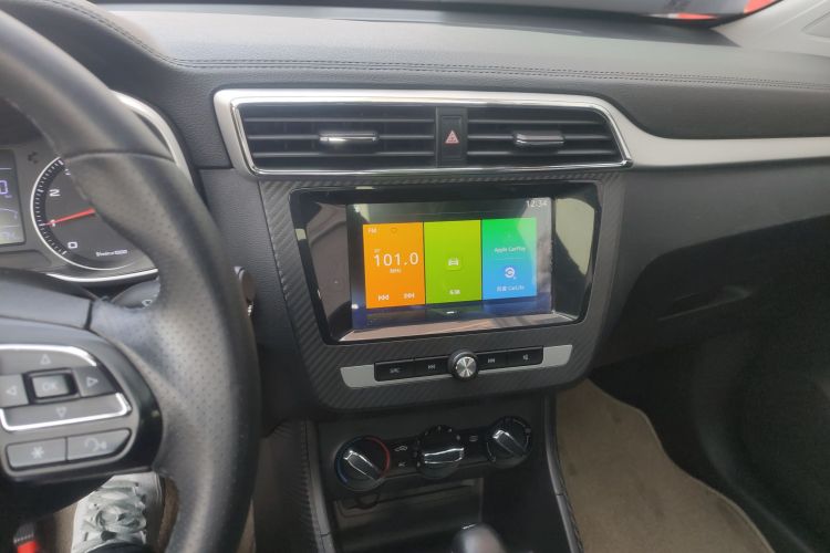 名爵ZS 2017款 1.5L 自动豪华版局部细节16