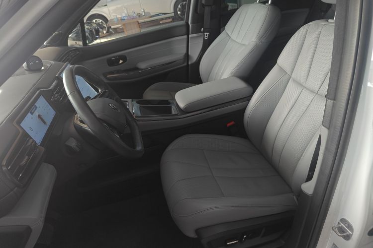 蔚来ES8 2022款 100kWh 领航版 六座局部细节19