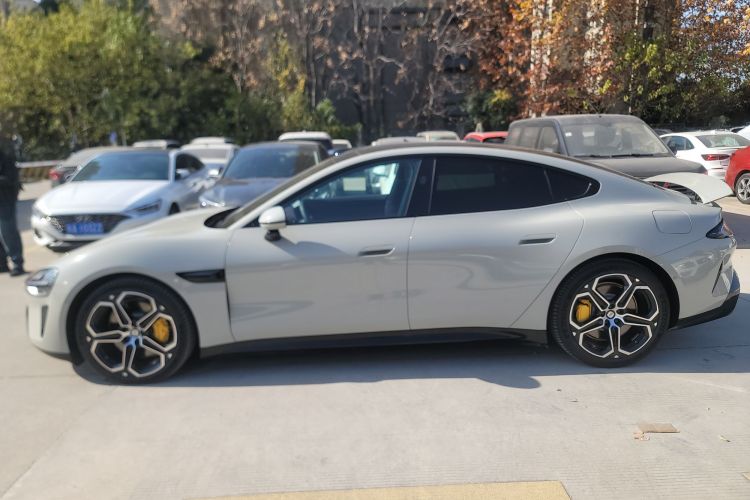 小米汽车 小米SU7 2024款 四驱超长续航高阶智驾Max版车身外观4