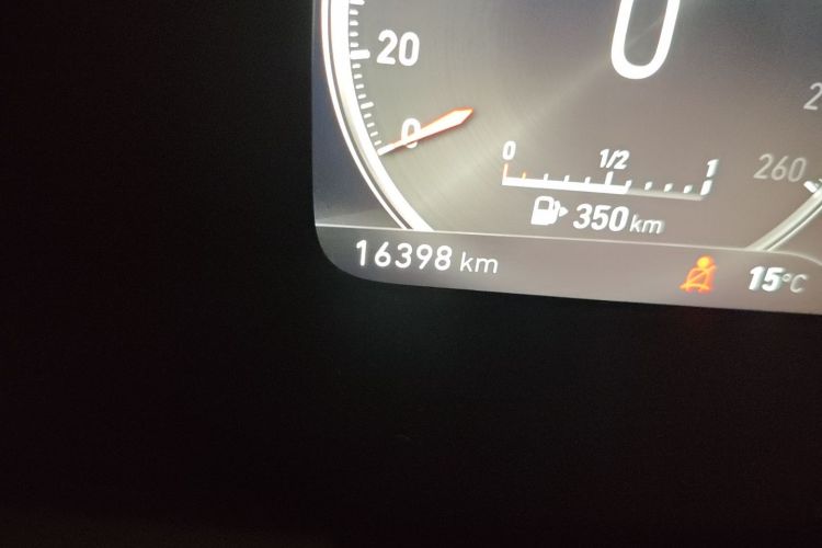 领克02 2018款 1.5T DCT两驱耀Pro版 国V中控内饰15