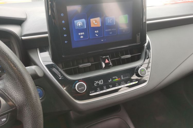 丰田 雷凌 2022款 双擎 1.8H E-CVT领先版局部细节16