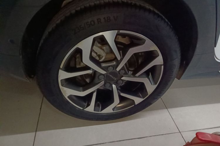 领克02 2019款 1.5T DCT两驱劲Pro版 国VI车身外观6008