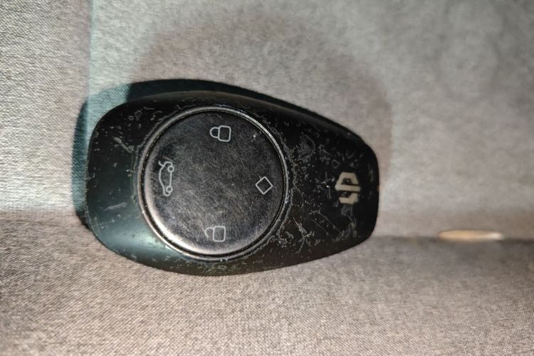 零跑汽车 零跑T03 2023款 200轻享版中控内饰11